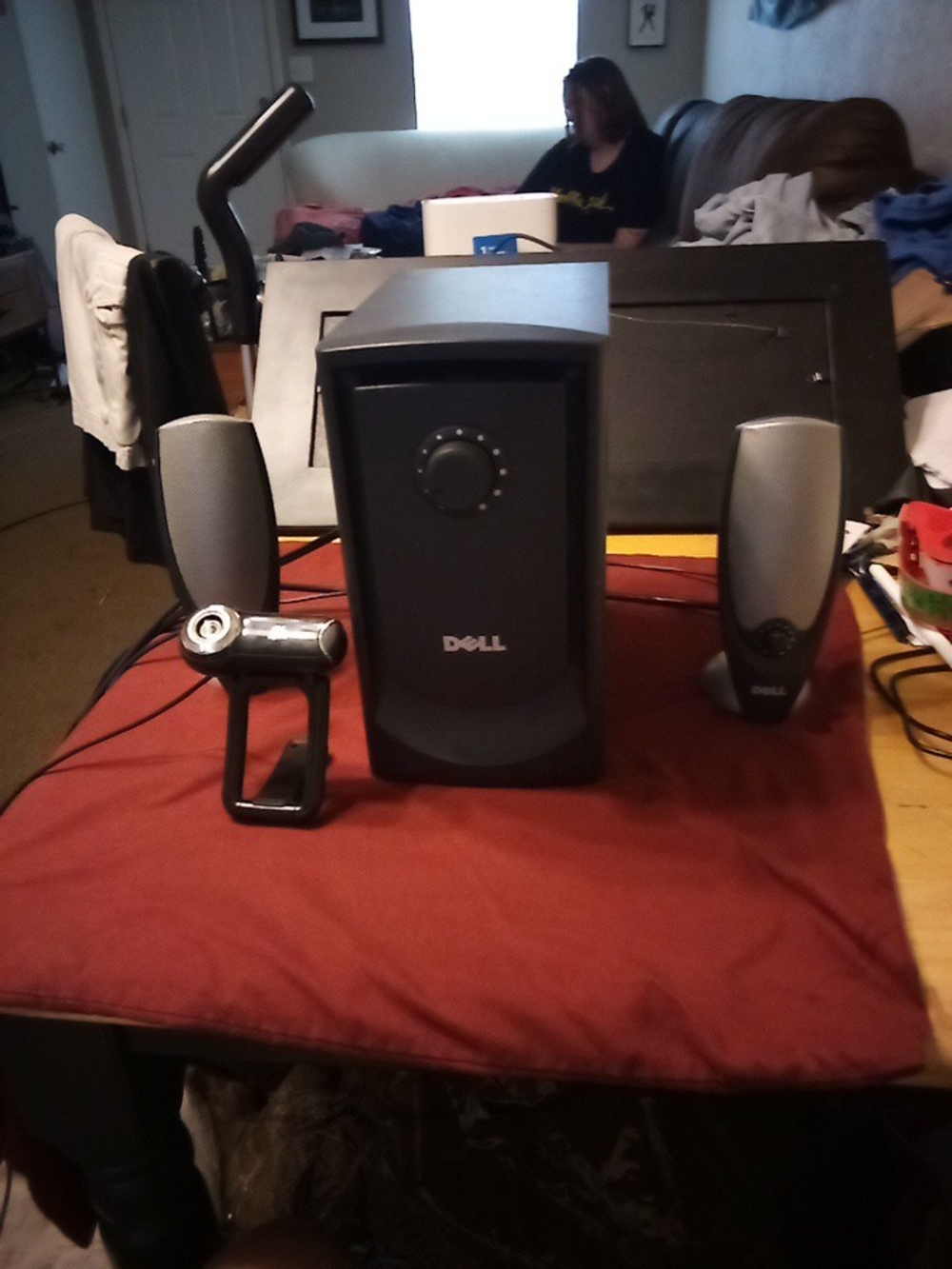 Dell Black 2.1 Computer Speaker System with Subwoofer and Satellites